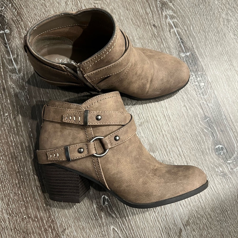 Indigo Brown Ankle Boots with Chunky Heel and Buckle Straps